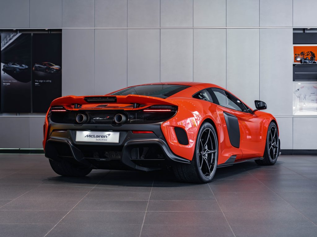 McLaren 675LT Coupe