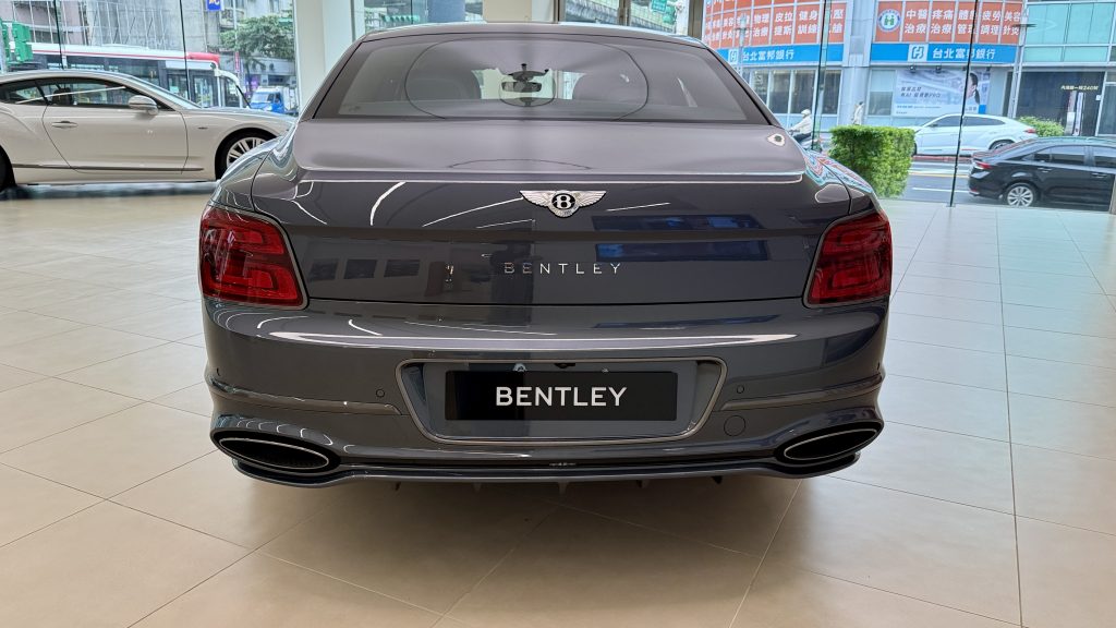 Flying Spur Speed First Edition