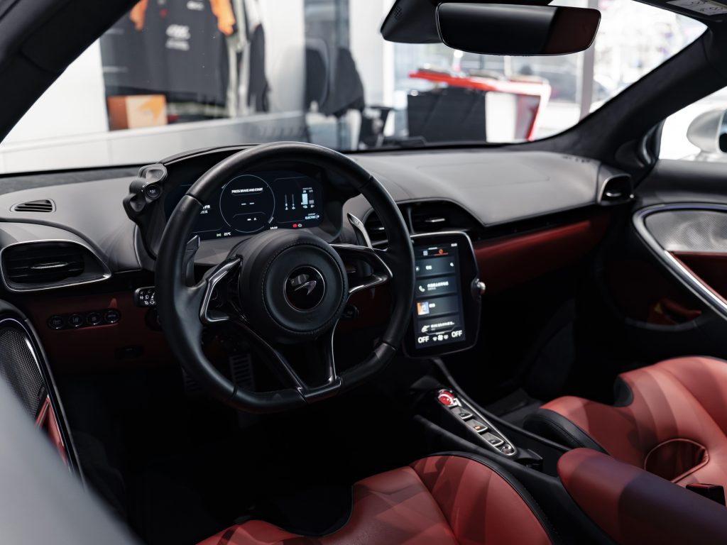 McLaren Artura Coupe