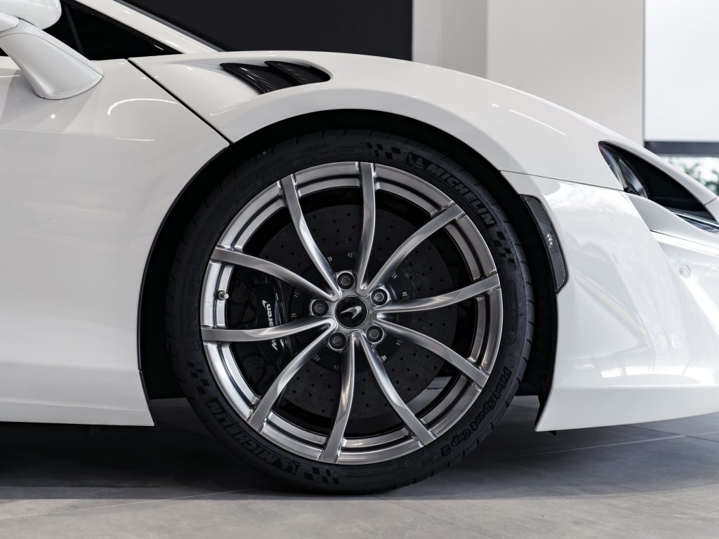 McLaren Artura Coupe