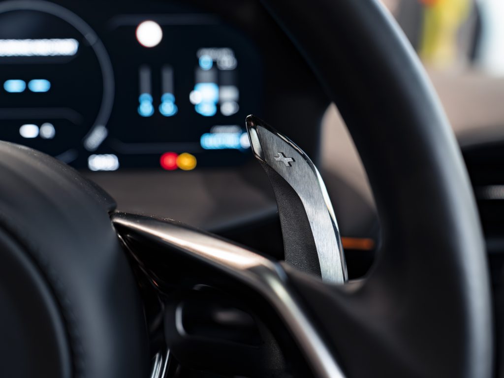 McLaren Artura Spider