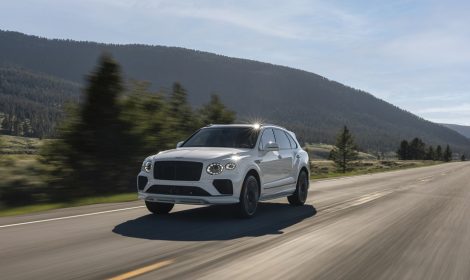 全新 Bentayga Speed與 Continental GT/GTC S ，以極致性能締造傲然氣勢