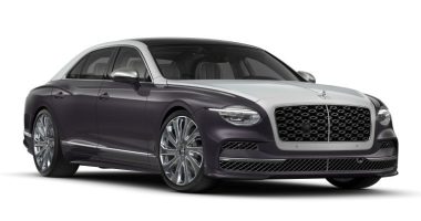 Flying Spur Mulliner in Ice over Grey Violet Flying Spur Mulliner in Ice over Grey Violet